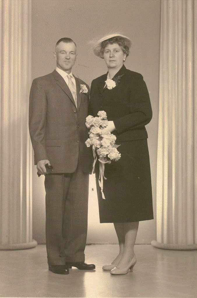Klik voor foto in apart venster van_der_weegen_martinus_1908_01.jpg