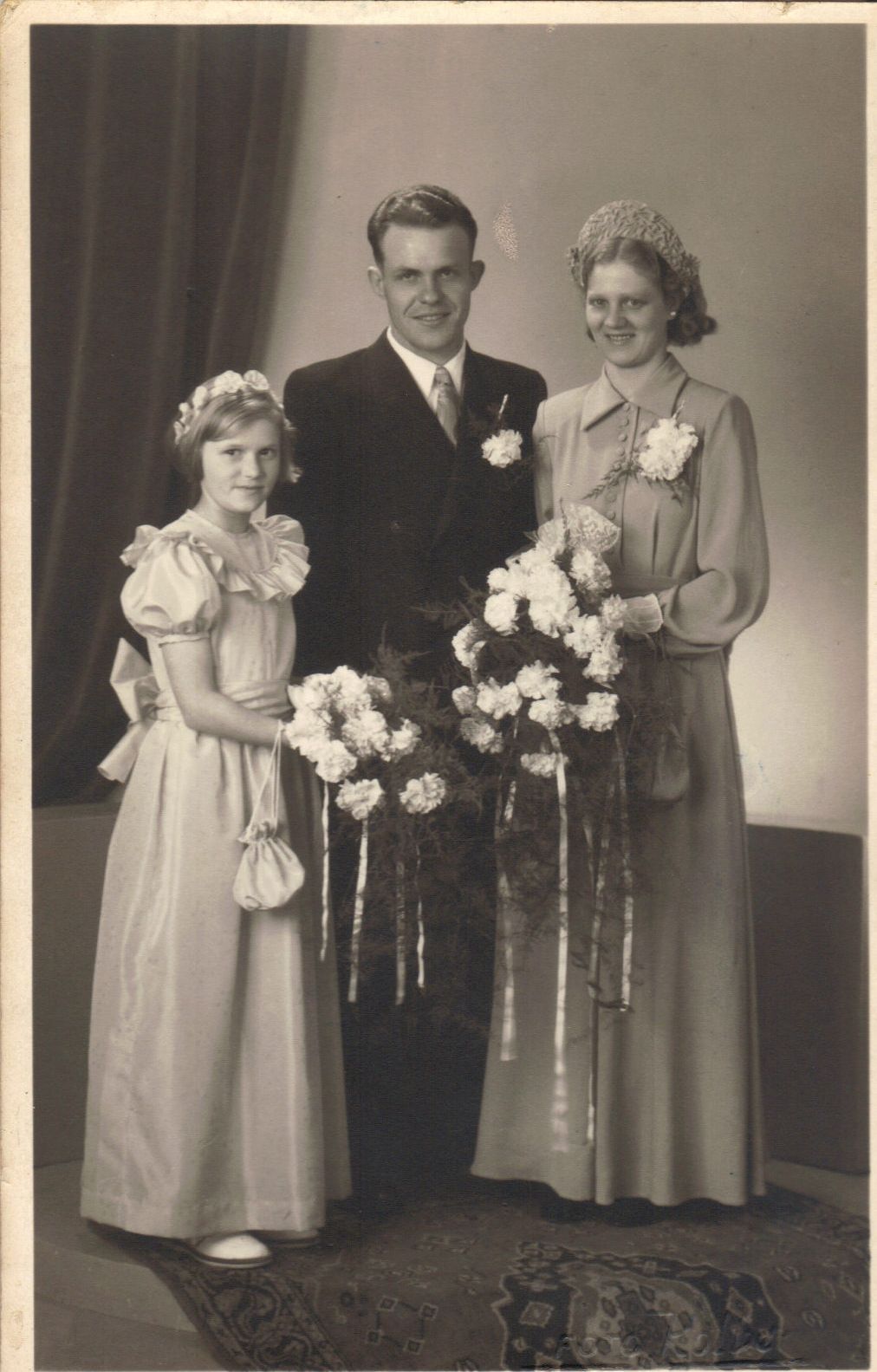 Klik voor foto in apart venster wegen__christiaan_van_der___anneke_bergs__trouwfoto_.jpg
