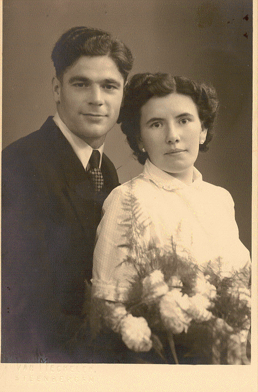 Klik voor foto in apart venster schouteren_petronella_1927_01.bmp