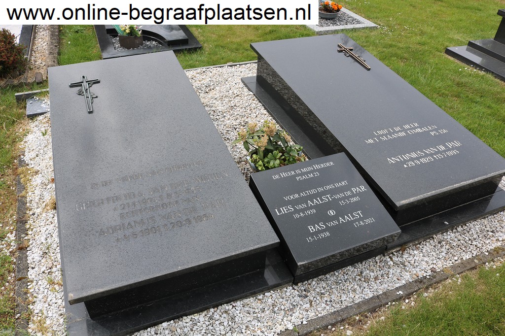 Klik voor foto in apart venster quma0002001006.jpg
