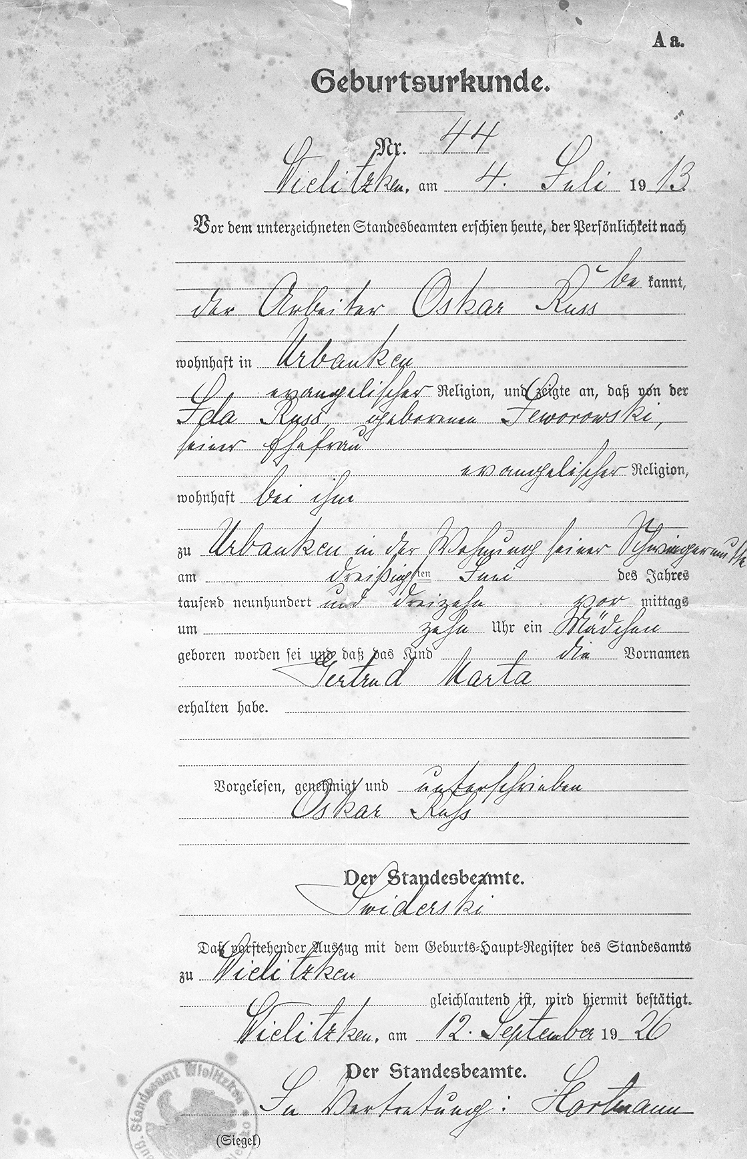 Klik voor foto in apart venster russ_gertrud_04-07-1913__geboorteakte_.bmp
