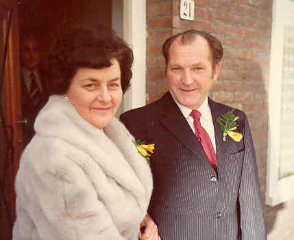 Klik voor foto in apart venster 00180101.jpg