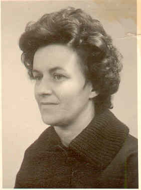 Klik voor foto in apart venster hoendervangers_elisabeth_1929_04.jpg