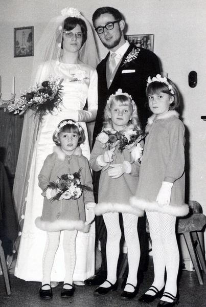 Klik voor foto in apart venster kuipers_petronella_1948_03.jpg