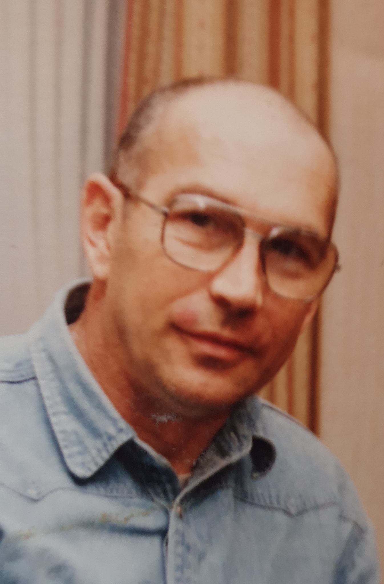 Klik voor foto in apart venster quma0032206001.jpg
