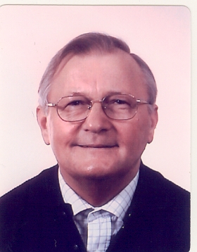 Klik voor foto in apart venster quma0307208003.jpg