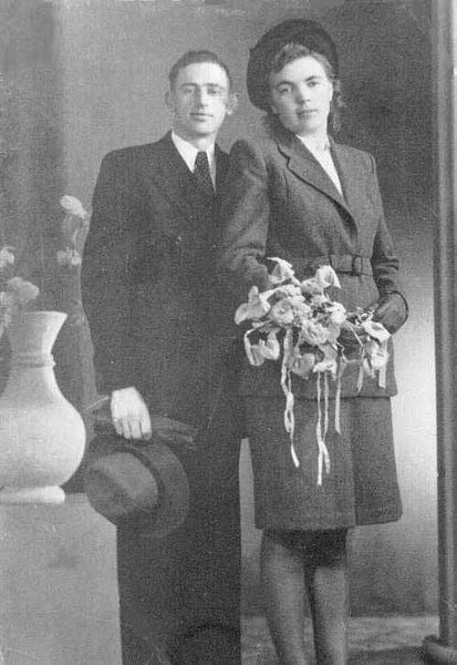 Klik voor foto in apart venster van_der_weegen_adrianus_1915_02.jpg